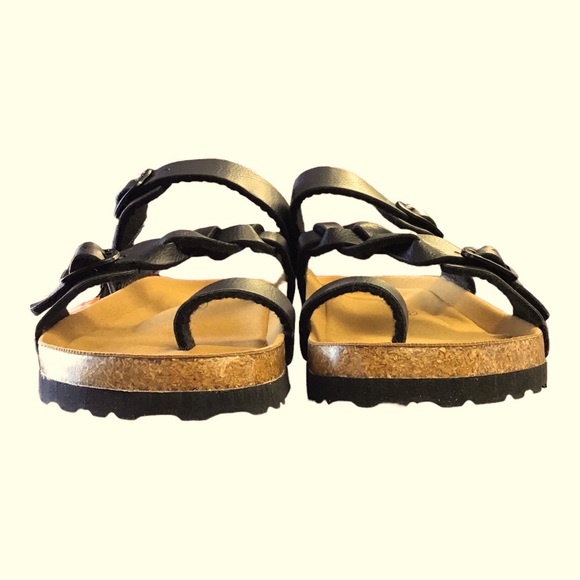 Aerothotic Black Sandals - Picture 6 of 11